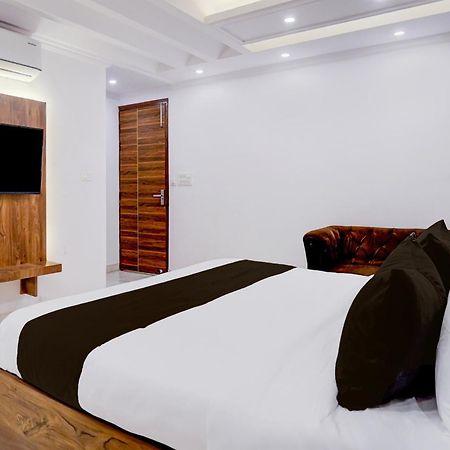 Townhouse Hotel Vaishali Grand Ghaziabad Exterior foto