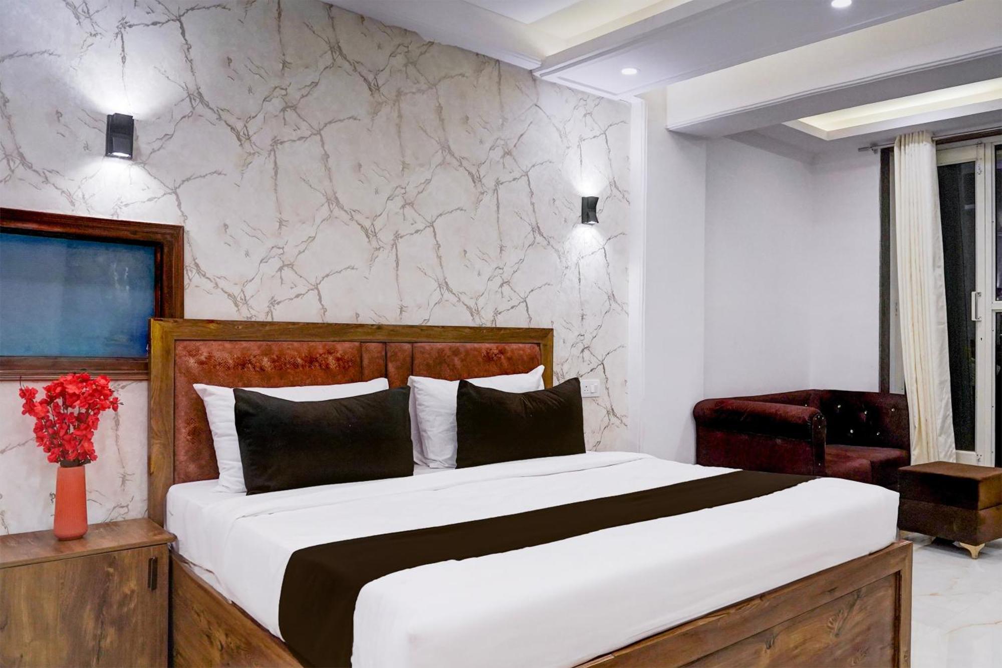 Townhouse Hotel Vaishali Grand Ghaziabad Exterior foto