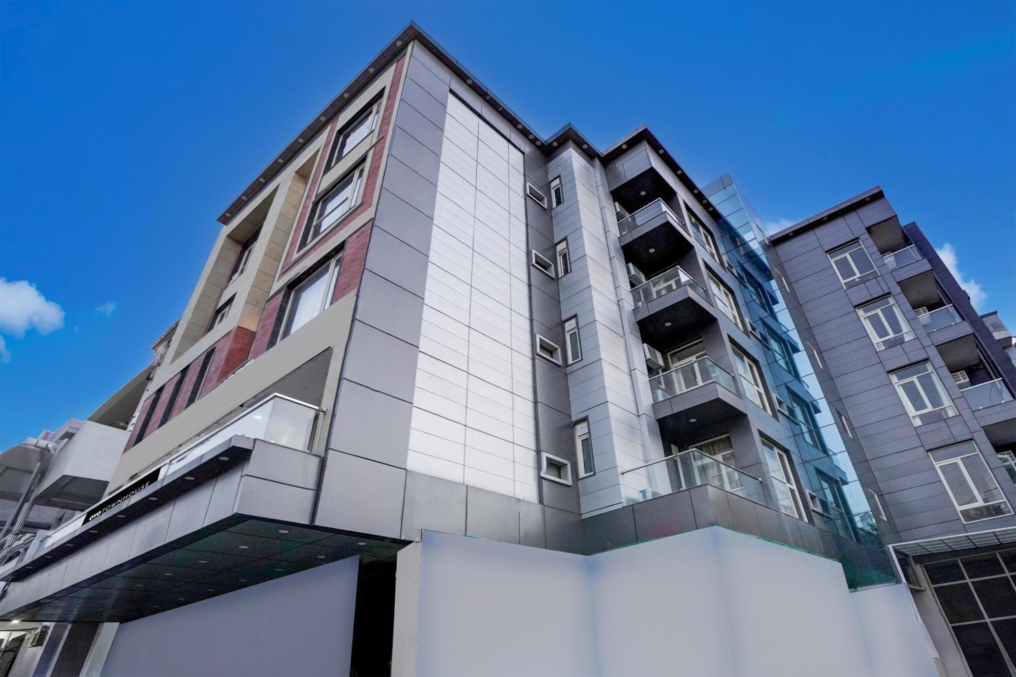 Townhouse Hotel Vaishali Grand Ghaziabad Exterior foto