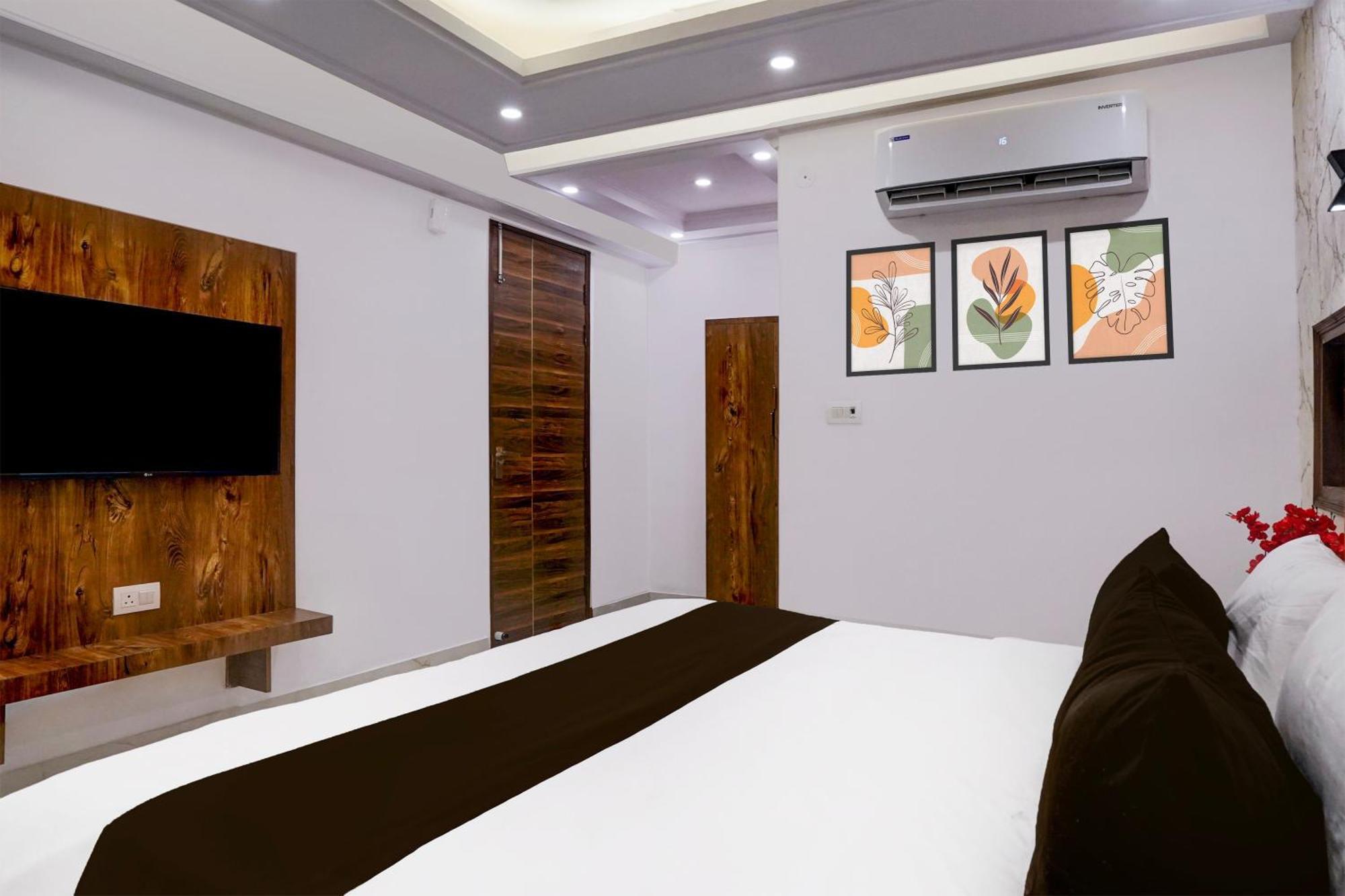 Townhouse Hotel Vaishali Grand Ghaziabad Exterior foto