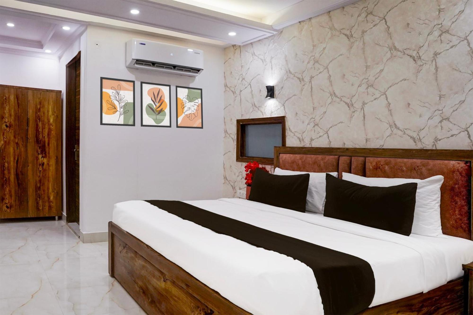 Townhouse Hotel Vaishali Grand Ghaziabad Exterior foto